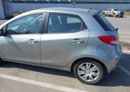 2011 MAZDA MAZDA2