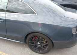 2010 AUDI S5