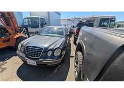 2004 KIA AMANTI