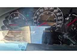 2004 KIA AMANTI