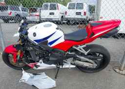 2015 HONDA CBR600 RR-ABS