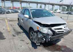 2011 TOYOTA COROLLA S
