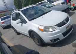 2010 SUZUKI SX4