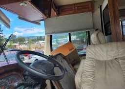 2003 HOLIDAY RAMBLER VACATIONER