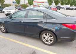 2011 HYUNDAI SONATA SE