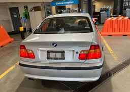 2005 BMW 325I