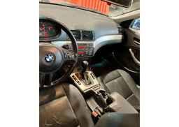 2005 BMW 325I