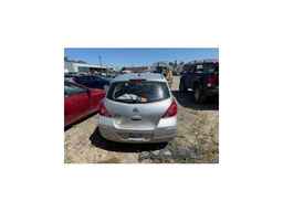 2009 NISSAN VERSA