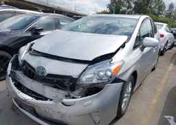 2014 TOYOTA PRIUS PLUG-IN