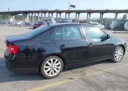 2010 VOLKSWAGEN JETTA