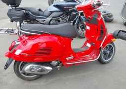 2024 VESPA GTS