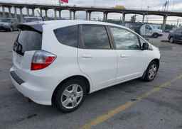 2014 HONDA FIT