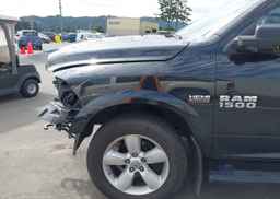 2018 RAM 1500 SLT