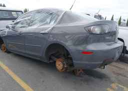 2007 MAZDA 3 I