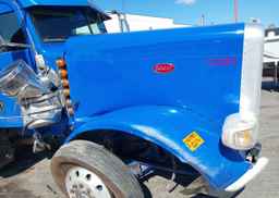 2022 PETERBILT 389