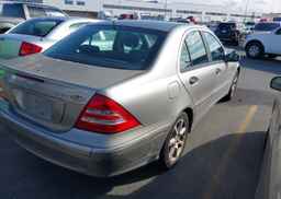 2005 MERCEDES-BENZ C 230K SPORT SEDAN