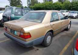 1988 MERCEDES-BENZ 300 E