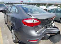 2014 FORD FIESTA SE