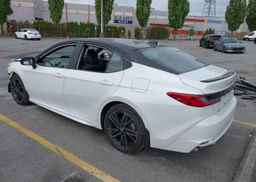 2025 TOYOTA CAMRY