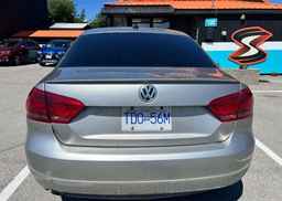 2013 VOLKSWAGEN PASSAT SEL