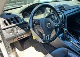 2013 VOLKSWAGEN PASSAT SEL