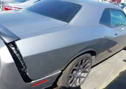 2017 DODGE CHALLENGER R