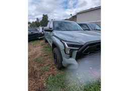2024 TOYOTA TUNDRA CREWMAX LIMITED