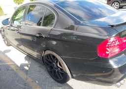 2011 BMW 323I