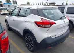 2019 NISSAN KICKS S