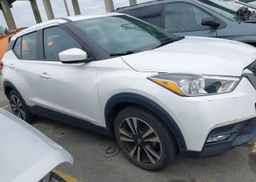 2019 NISSAN KICKS S