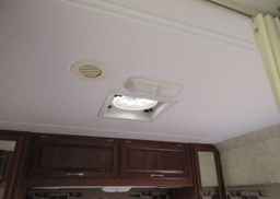 2004 FORD E450 SD MOTOR HOME