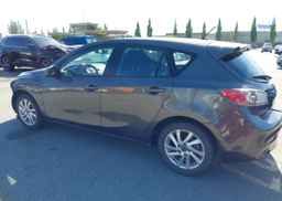 2013 MAZDA 3 I