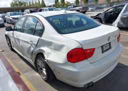2011 BMW 323 I