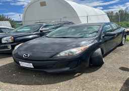 2013 MAZDA 3 I