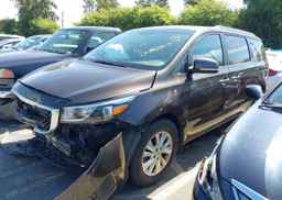 2017 KIA SEDONA LX