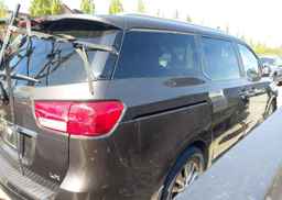 2017 KIA SEDONA LX