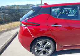 2019 NISSAN LEAF