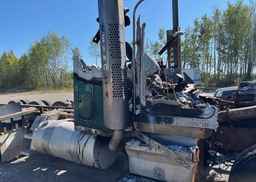 2006 KENWORTH CONSTRUCTION T800