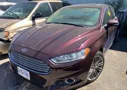 2013 FORD FUSION SE