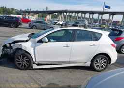 2013 MAZDA 3 I