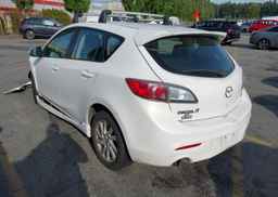 2013 MAZDA 3 I