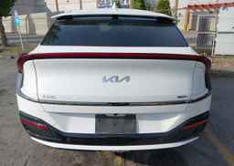 2023 KIA EV6