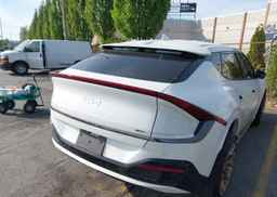 2023 KIA EV6
