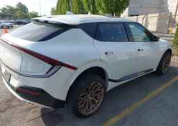 2023 KIA EV6