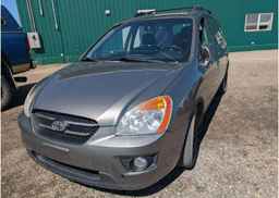 2010 KIA RONDO