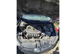 2013 HYUNDAI ELANTRA COUPE GS