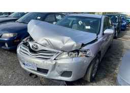 2010 TOYOTA CAMRY