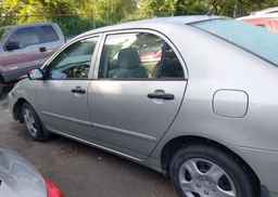 2004 TOYOTA COROLLA CE
