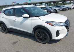 2024 NISSAN KICKS
