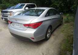 2014 HYUNDAI SONATA GLS